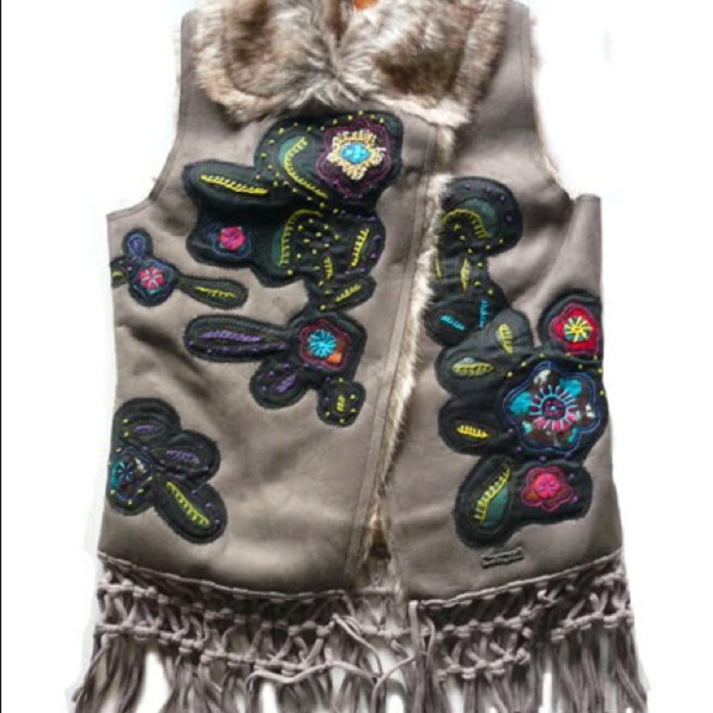 Desigual Vest